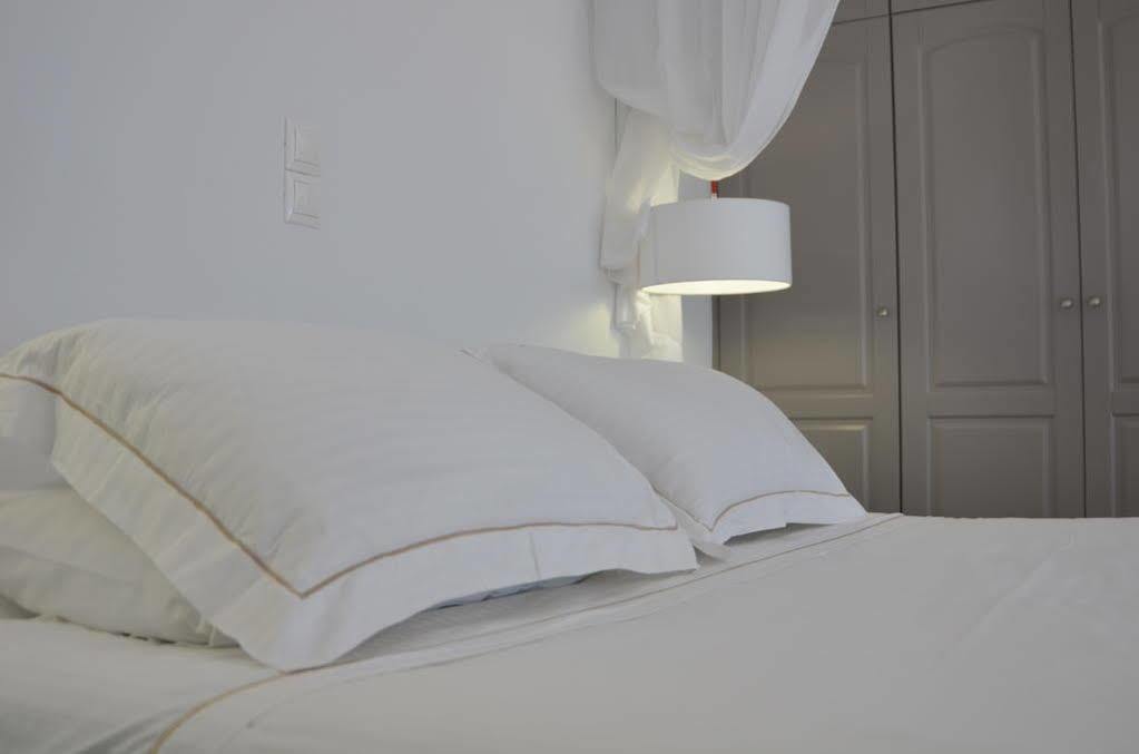 Mar Inn Hotel Folegandros Town Bagian luar foto